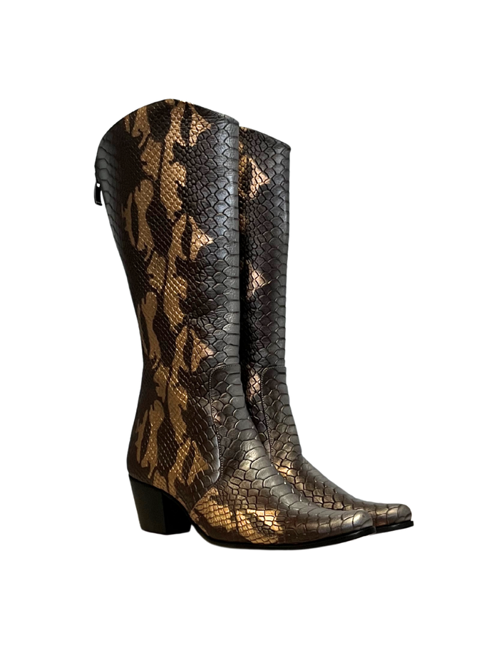 Pop of Metallic Modern Cowboy