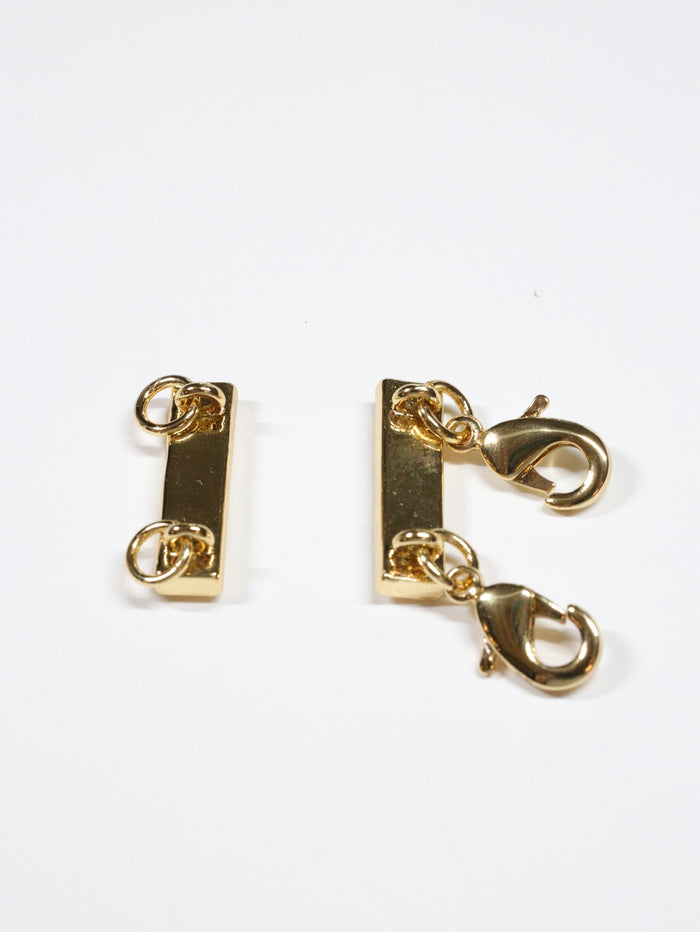 Double magnetic Layering Clasp