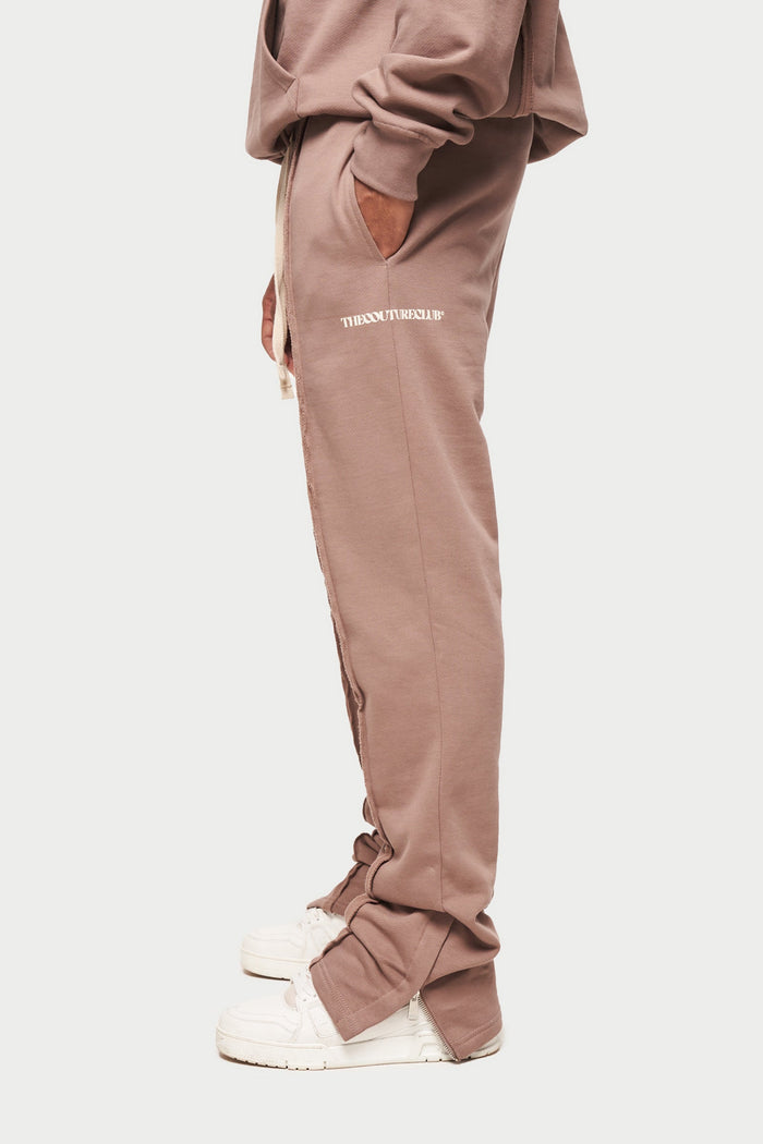 RAW SEAM STRAIGHT LEG JOGGERS - MOCHA