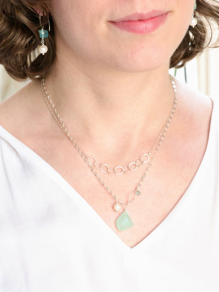 Renegade nh necklace in silver