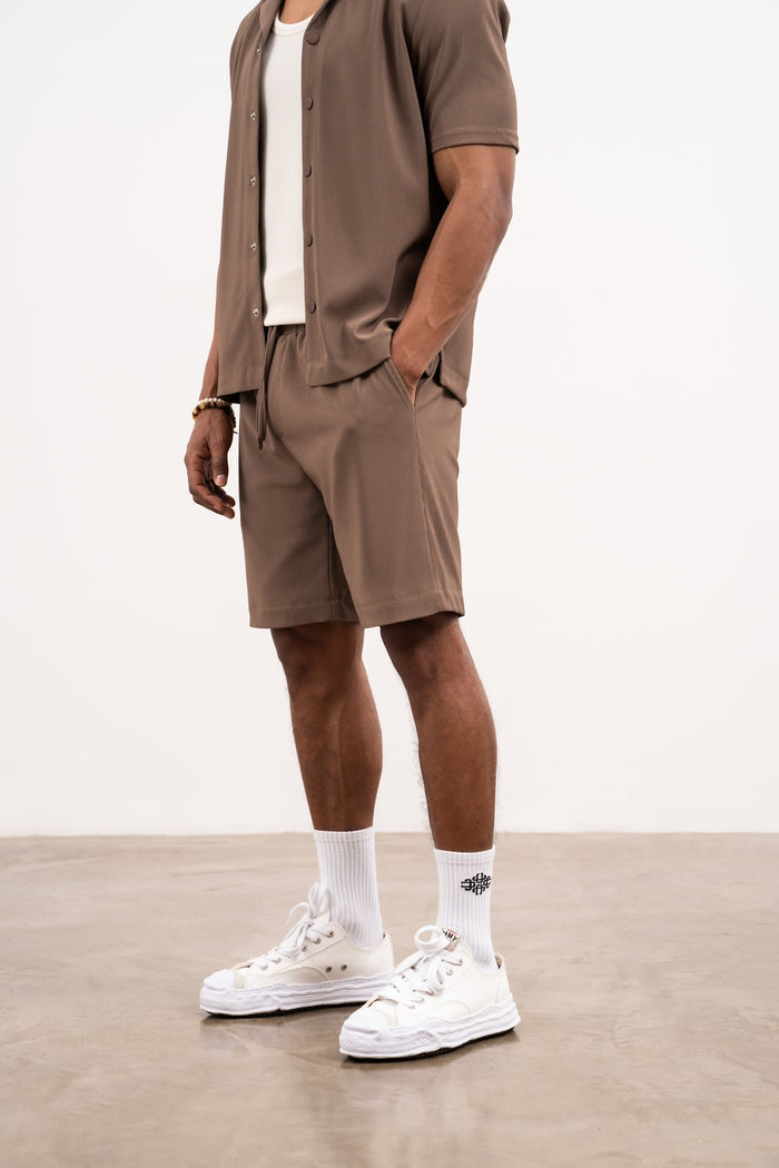 RIB TEXTURED SHORTS - BROWN