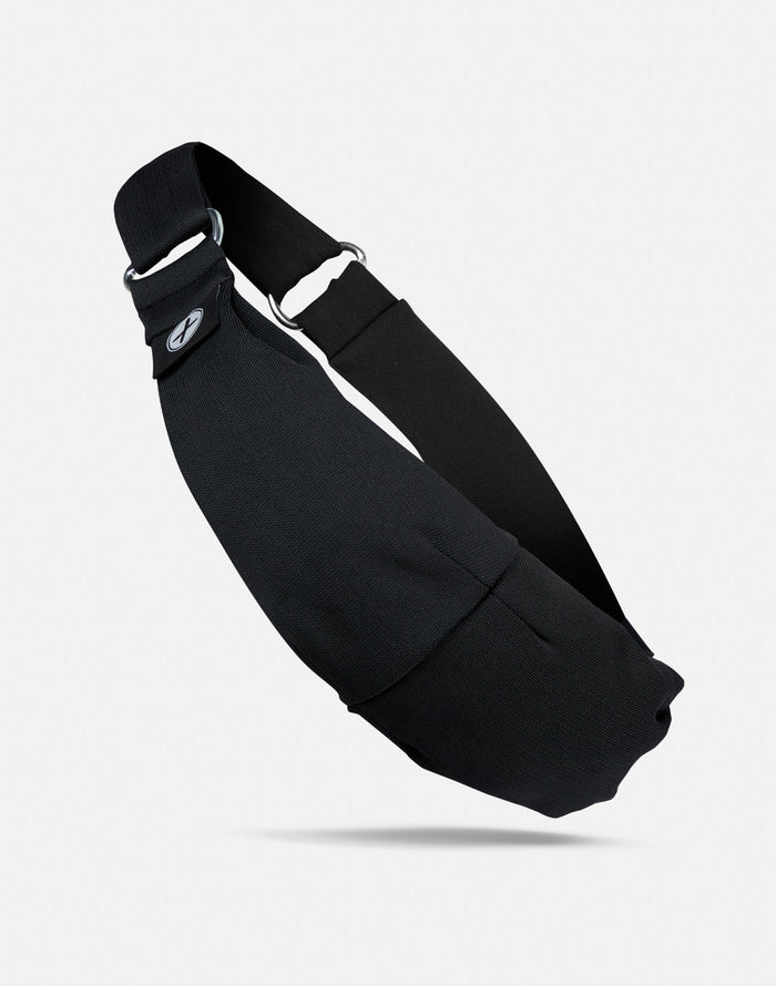Roam Crossbody Bag in Black