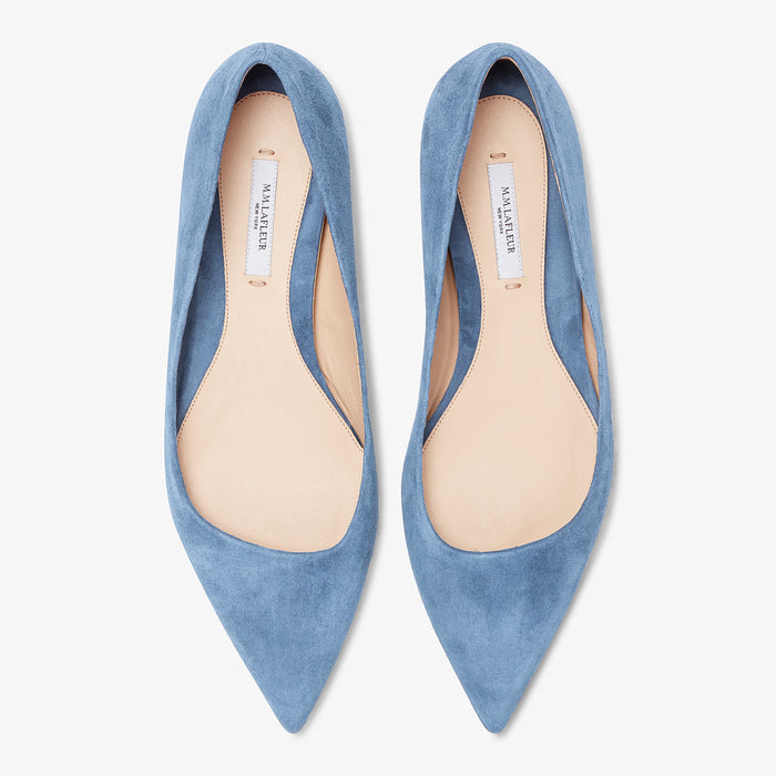still image of the rowan flat in sky blue