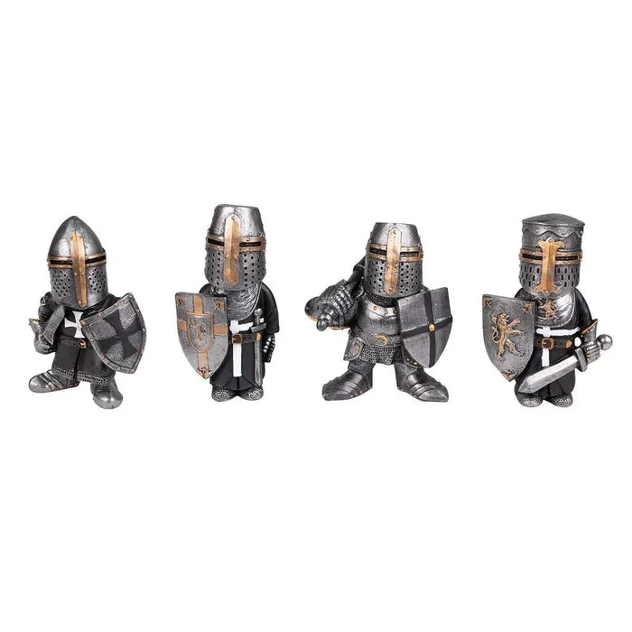 Shorty Lionheart Knight Statue