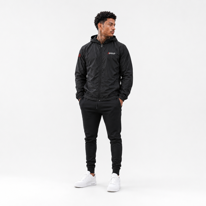 1HUNNA Signature 001 Original Windbreaker in zwart – lifestyle voorkant