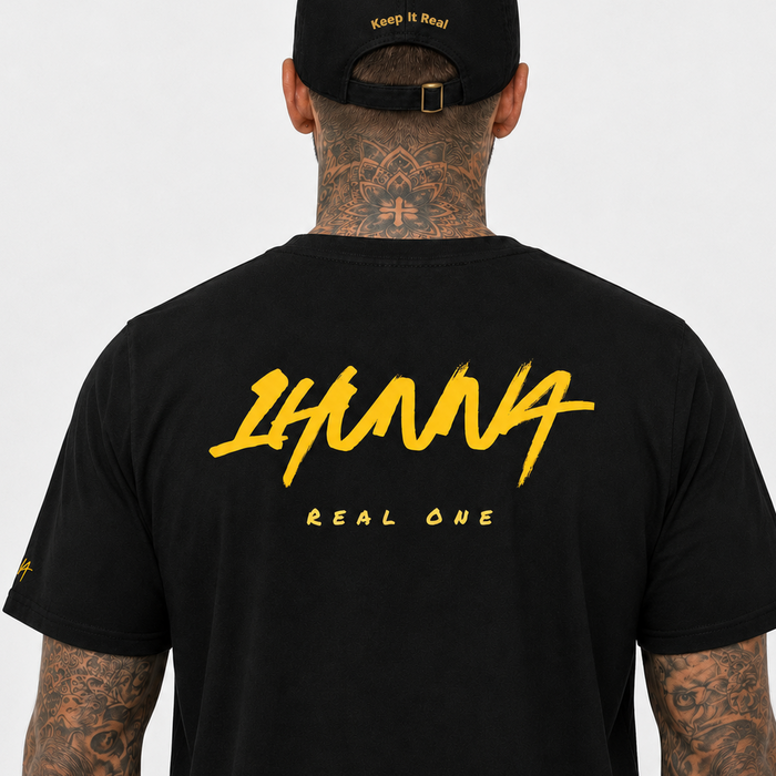 1HUNNA Signature Real One T-shirt in zwart en goud – detail achterkant
