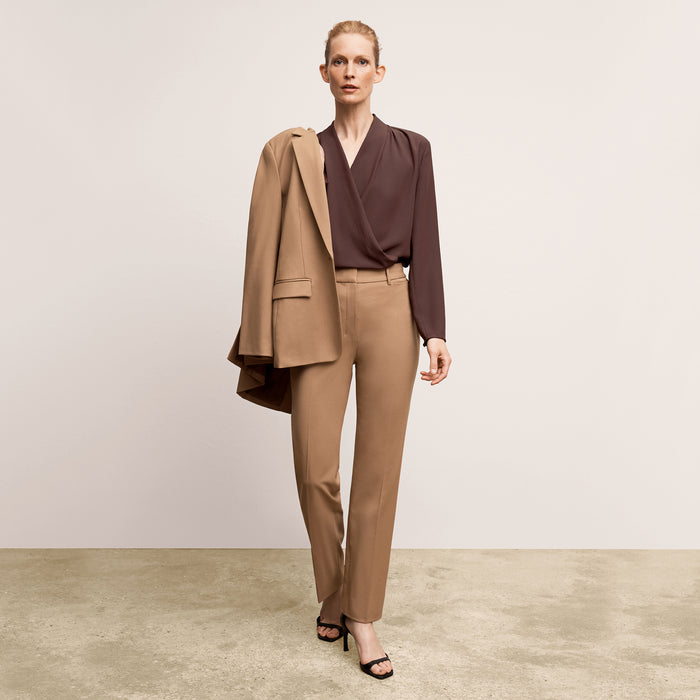 Front image of a woman wearing the smith in camel | Lead