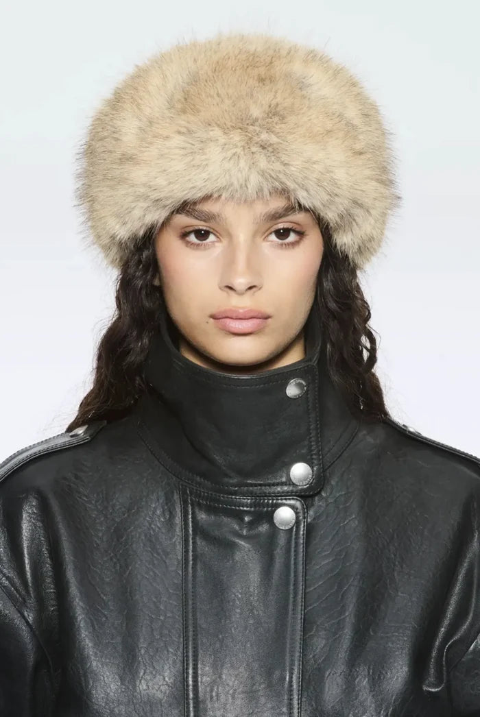 Stand Studio Zephyra Headband-mössa NWOT