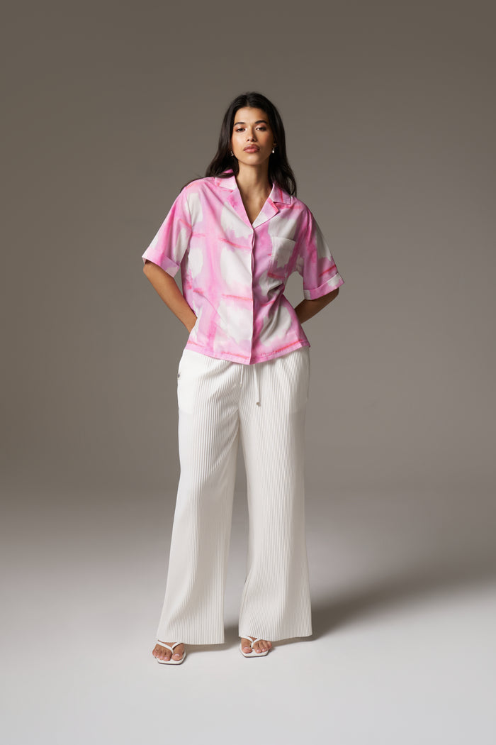 WATERCOLOUR EMBLEM SHIRT - PINK