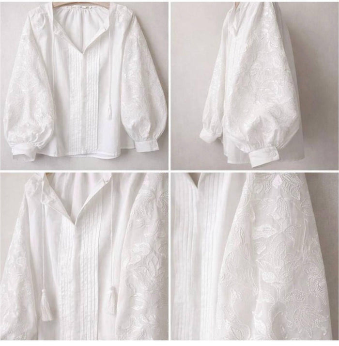SNOW Embroidered Blouse