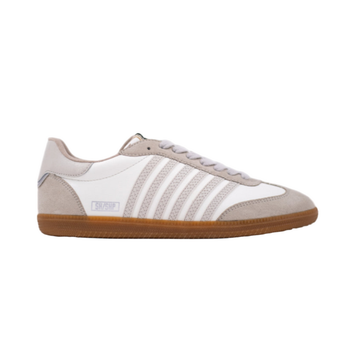 White / 6