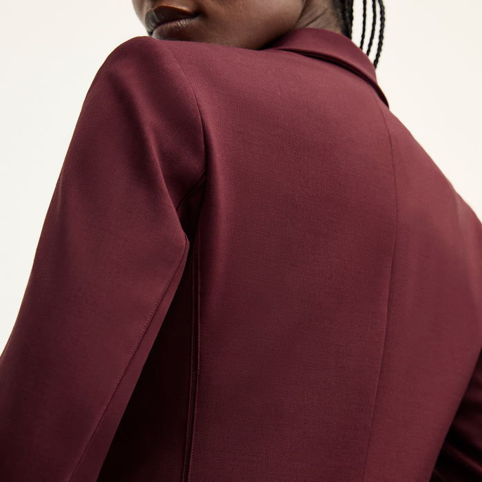 detail image of the yiyan blazer in shiraz
